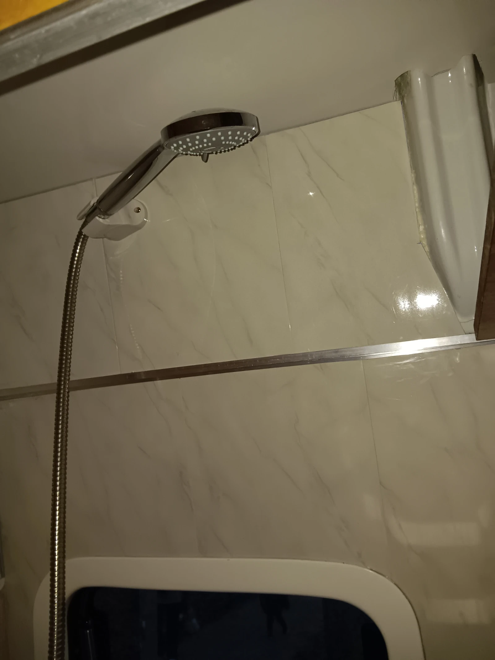 Кемпер Други Iveco  - изображение 9