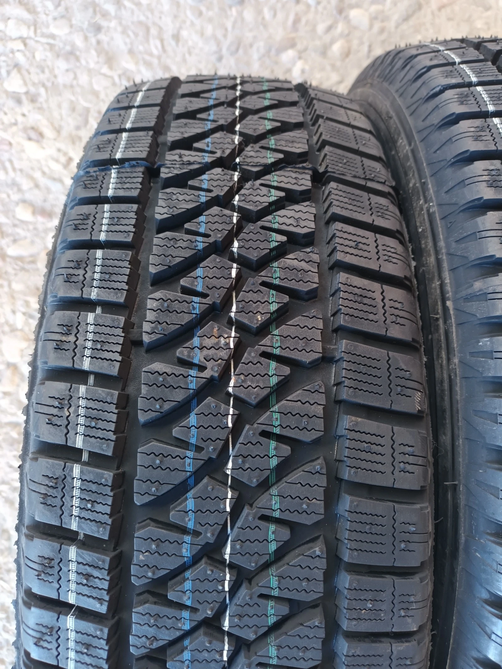  215/65R16 | Mobile.bg   5
