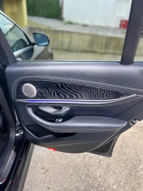Mercedes-Benz E 220 E220/AMG/LINE, снимка 8