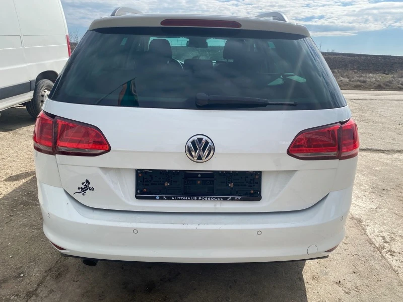 VW Golf 1.6 TDI, снимка 5 - Автомобили и джипове - 39783645