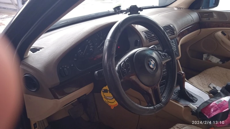 BMW 525 2.5i, снимка 12 - Автомобили и джипове - 47346221