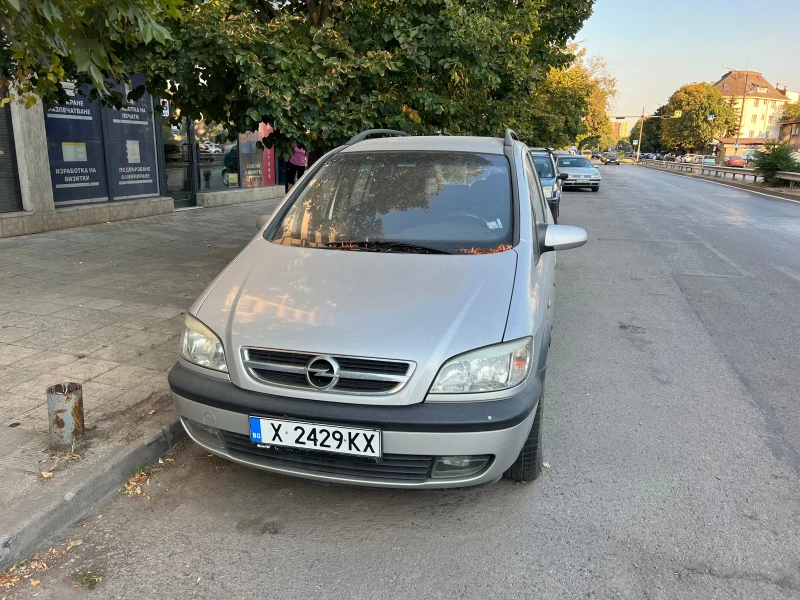 Opel Zafira, снимка 1 - Автомобили и джипове - 47184588