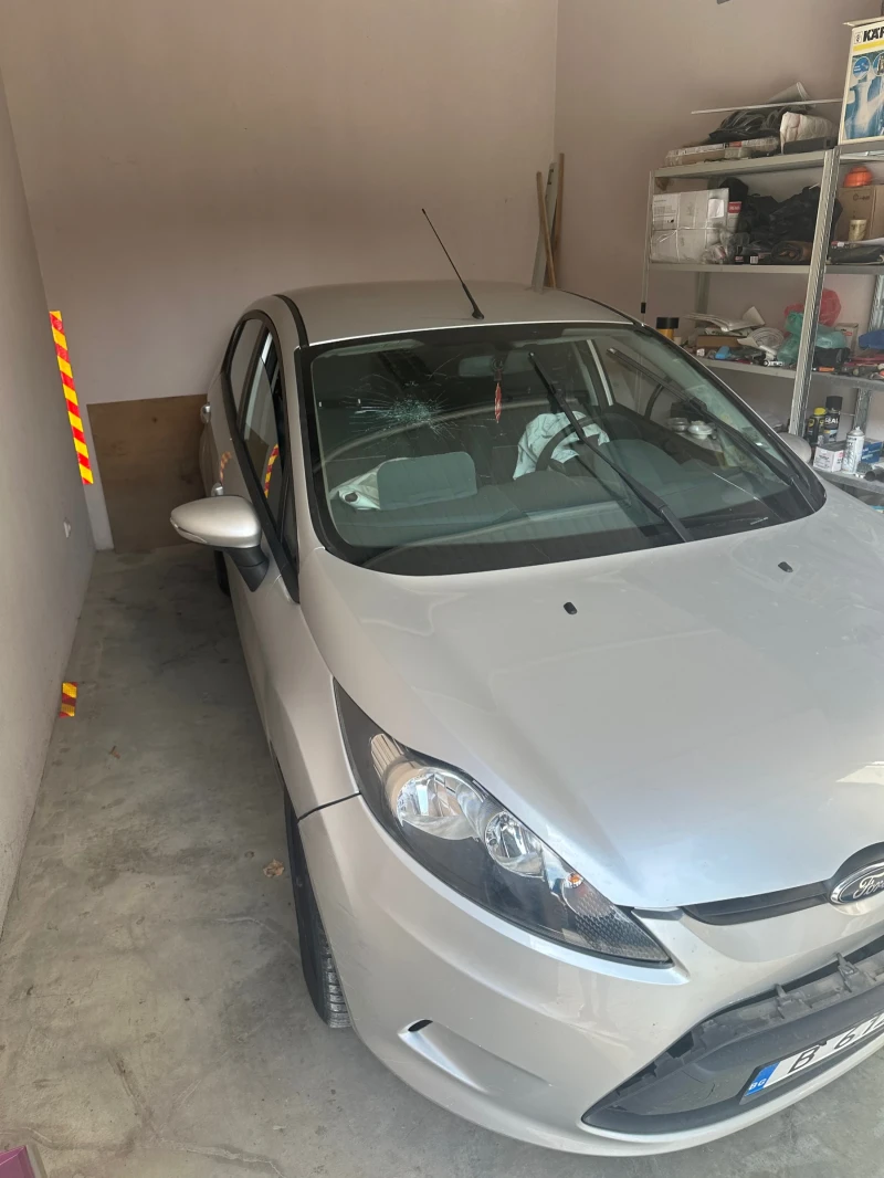 Ford Fiesta 1.4 TDCI, снимка 6 - Автомобили и джипове - 47482870