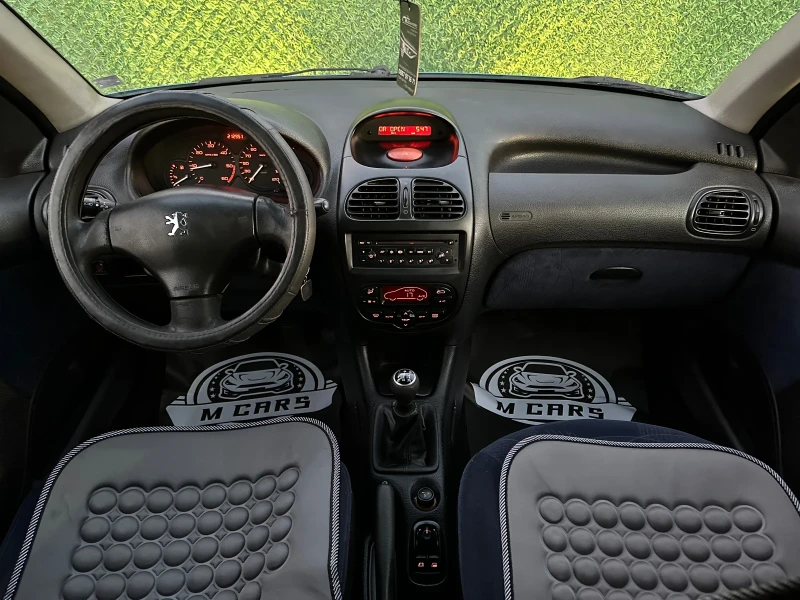 Peugeot 206 1.4HDI 68ks KLIMATRONIK, снимка 8 - Автомобили и джипове - 47841693