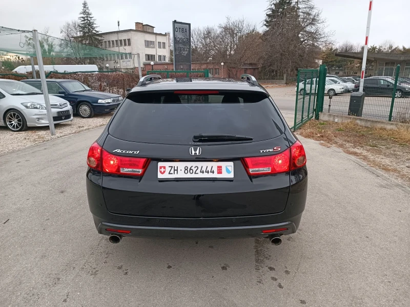 Honda Accord 2.4i-201кс-ШВЕЙЦАРИЯ-РЪЧКА-FACELIFT-FULL-ДИСТРОНИК, снимка 4 - Автомобили и джипове - 47932043