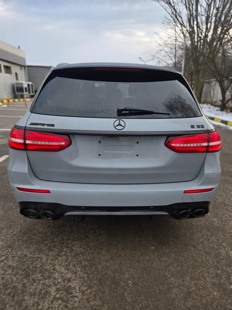 Mercedes-Benz E 53 AMG, снимка 6 - Автомобили и джипове - 48645280