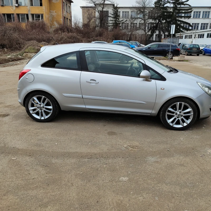 Opel Corsa 1.2 Klima, снимка 3 - Автомобили и джипове - 49395821