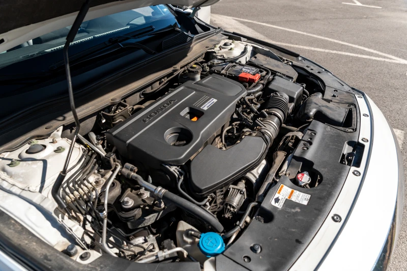 Honda Accord, снимка 17 - Автомобили и джипове - 51849337