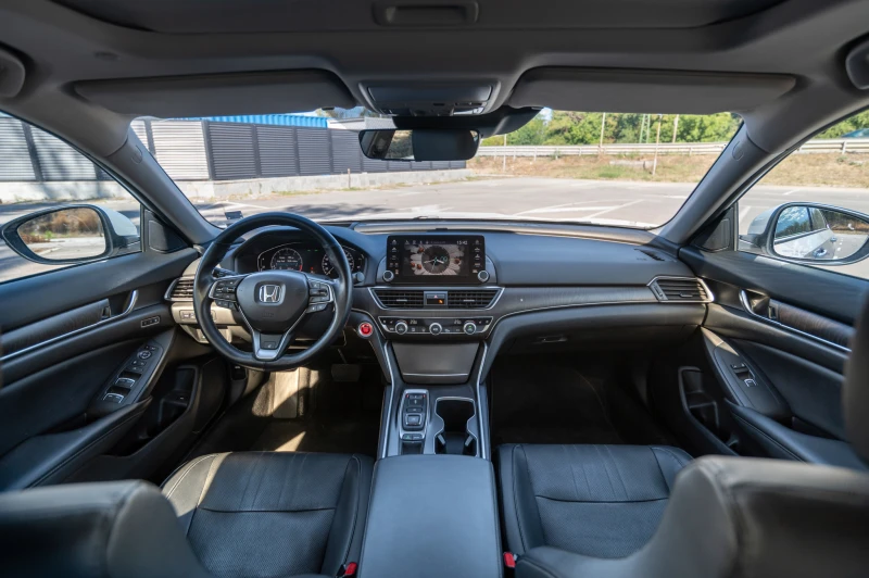 Honda Accord, снимка 10 - Автомобили и джипове - 51849337