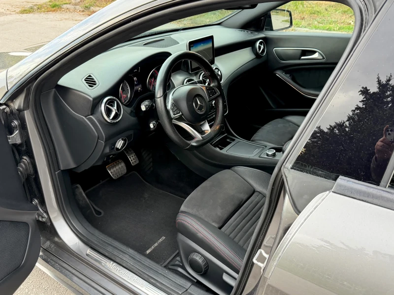 Mercedes-Benz CLA 220 AMG pack* 7G tronic* Recaro* Distronic* Bi-Xenon, снимка 9 - Автомобили и джипове - 52347473