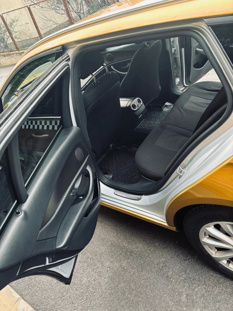 Mercedes-Benz E 220, снимка 8 - Автомобили и джипове - 52495134