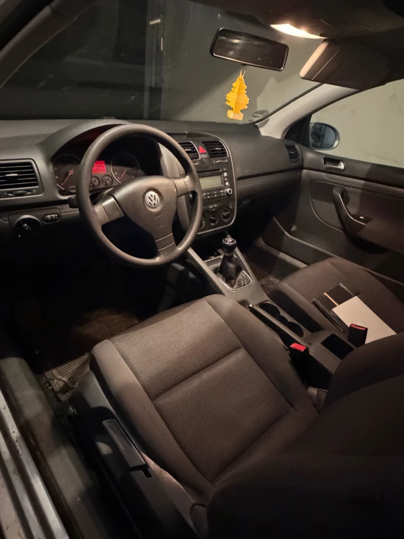 VW Golf 1.4 КЛИМА , снимка 11 - Автомобили и джипове - 52888357