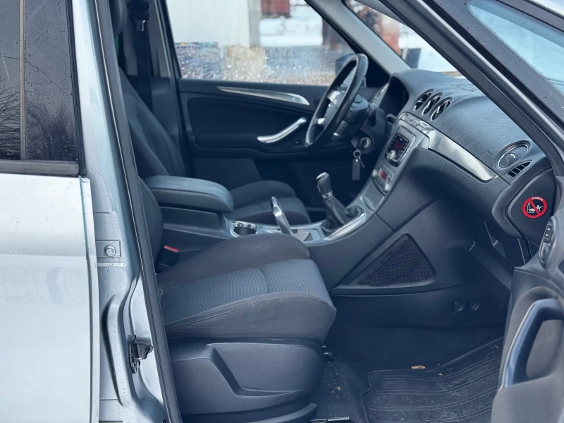 Ford S-Max 2.0i* DURATEC* 145к.с.* Клима* Темпомат, снимка 13 - Автомобили и джипове - 53205556