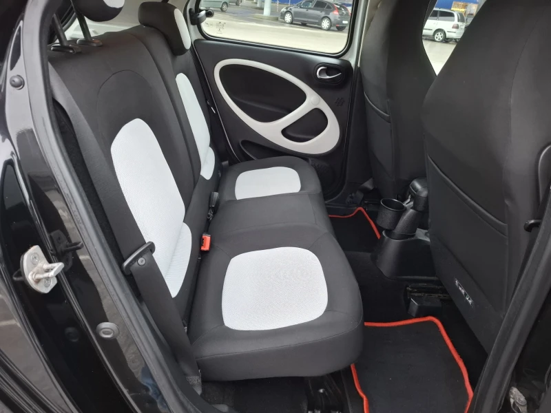 Smart Forfour 1.0* АВТОМАТИК* PANORAMA* 98240к.м.* EURO6, снимка 9 - Автомобили и джипове - 53291113