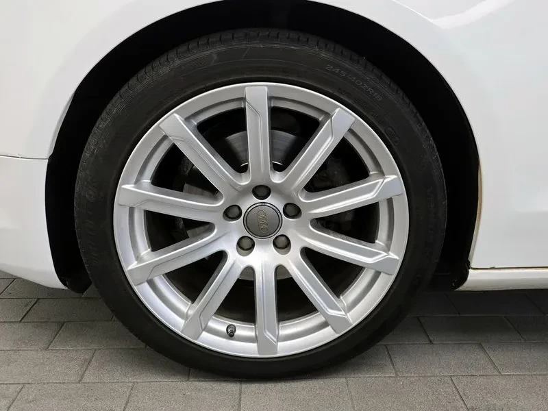 Audi A5 2.0 TDI Quattro, снимка 5 - Автомобили и джипове - 54552632