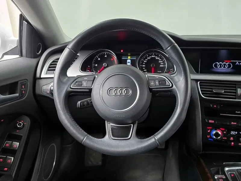 Audi A5 2.0 TDI Quattro, снимка 13 - Автомобили и джипове - 54552632