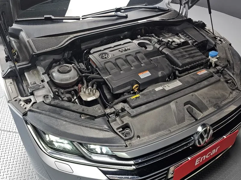 VW Arteon 2.0 TDI PRESTIGE, снимка 6 - Автомобили и джипове - 55207542