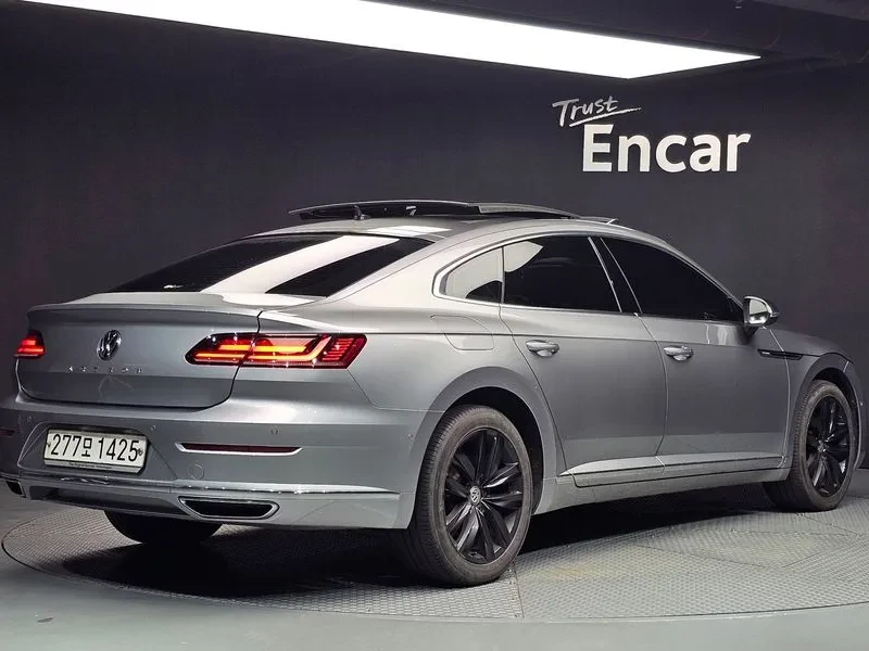VW Arteon 2.0 TDI PRESTIGE, снимка 2 - Автомобили и джипове - 55207542
