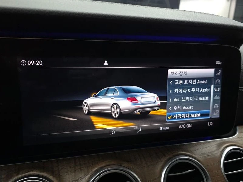 Mercedes-Benz E 300 E300 4MATIC Exclusive| 245�.�. | Mobile.bg � ����������� 17