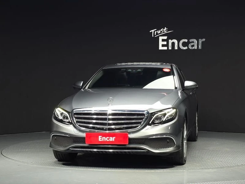 Mercedes-Benz E 300 E300 4MATIC Exclusive| 245�.�. | Mobile.bg � ����������� 3