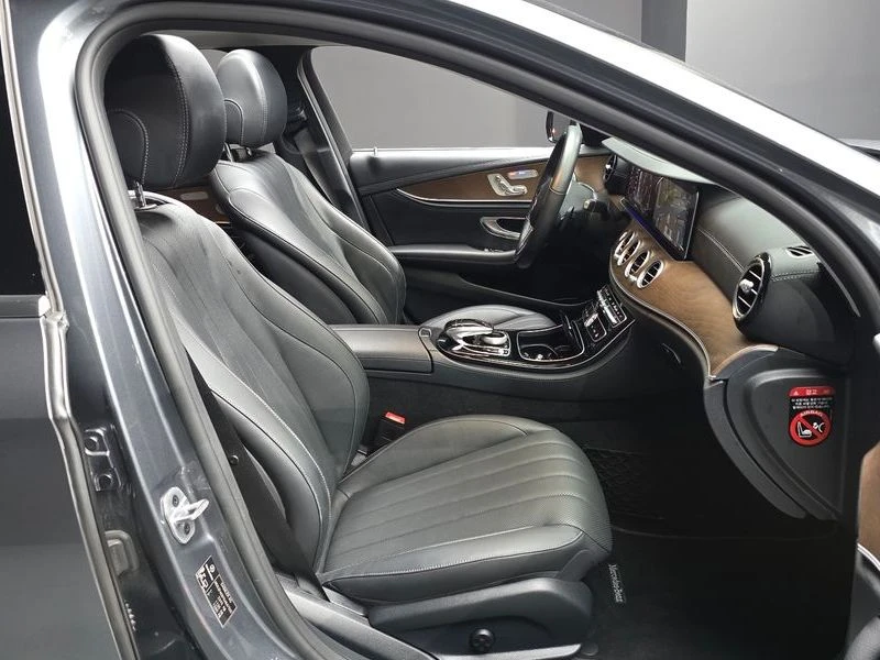 Mercedes-Benz E 300 E300 4MATIC Exclusive| 245�.�. | Mobile.bg � ����������� 11