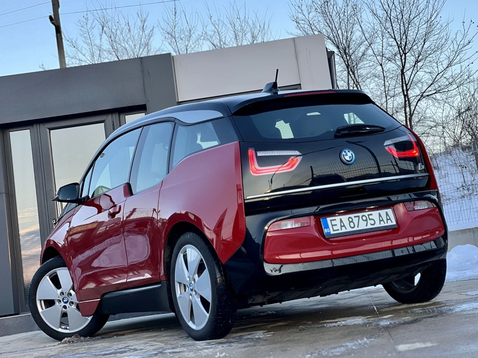 BMW i3 120 Ah 16000 КМ - изображение 6