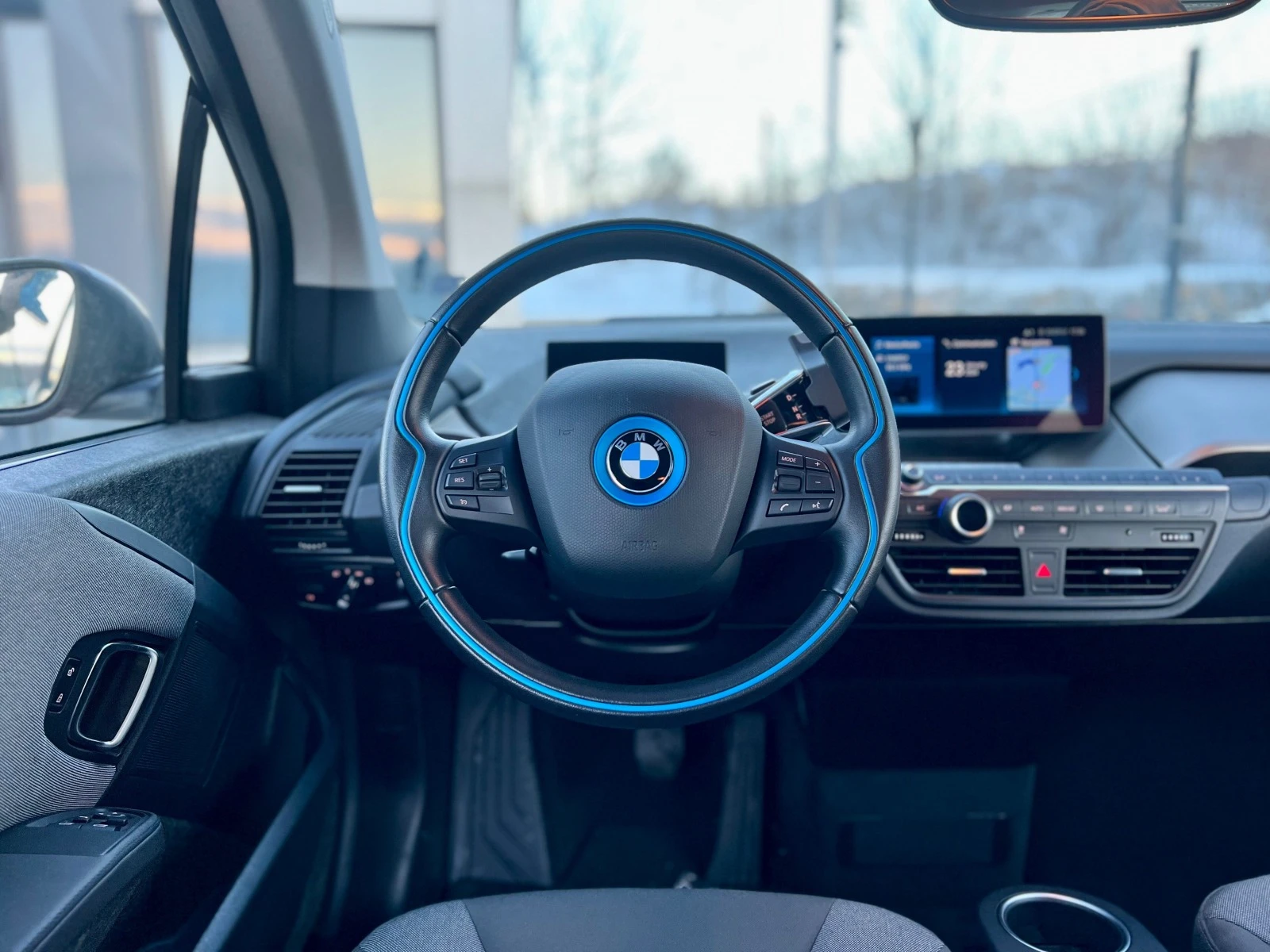 BMW i3 120 Ah 16000 КМ - изображение 9