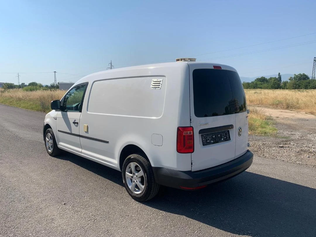 VW Caddy Commerce Pro Maxi 1.4 TGi DSG ЕВРО 6C ПЕРФЕКТЕН - изображение 4