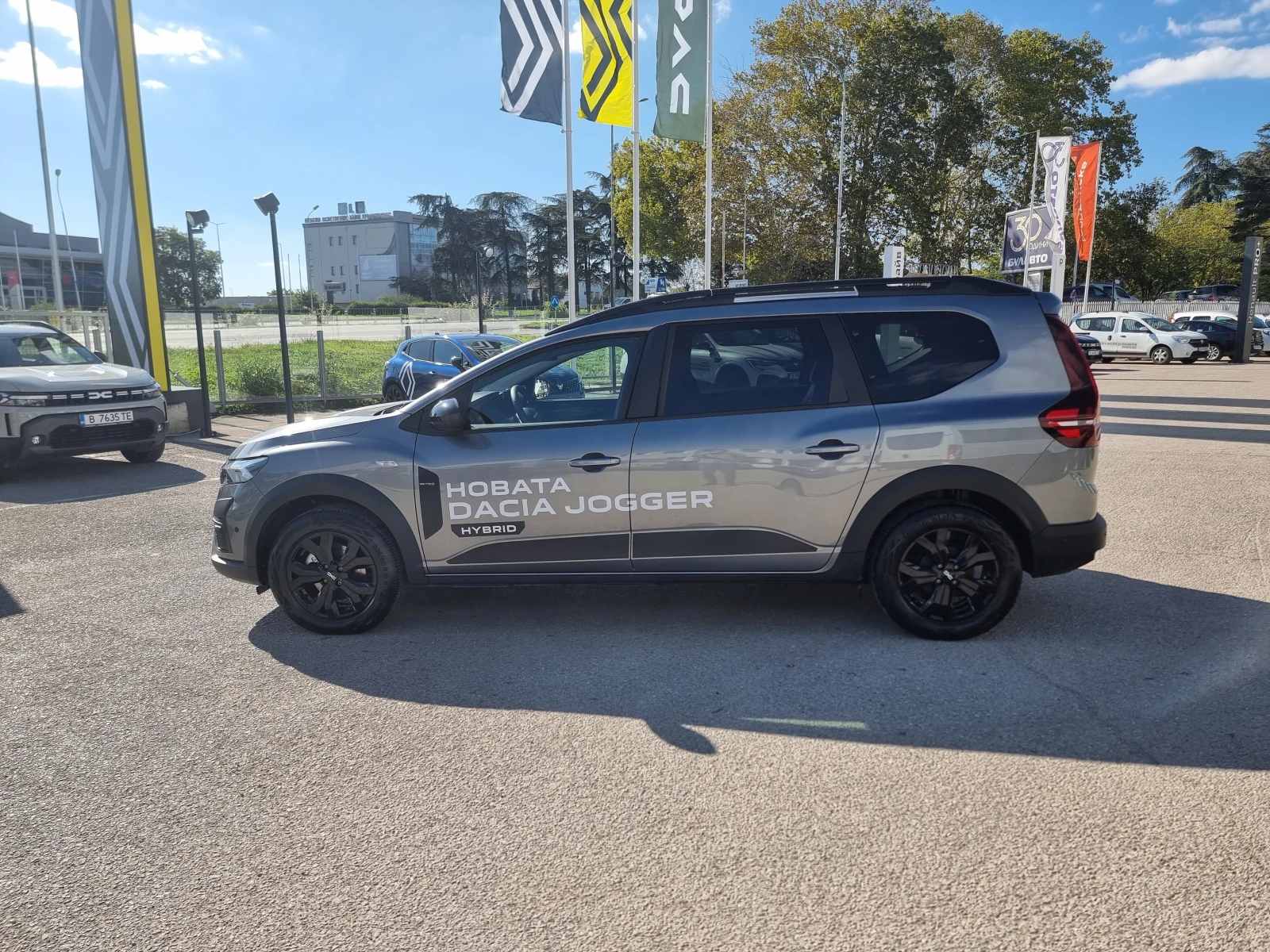 Dacia Jogger Extreme HYBRID 140 - изображение 8