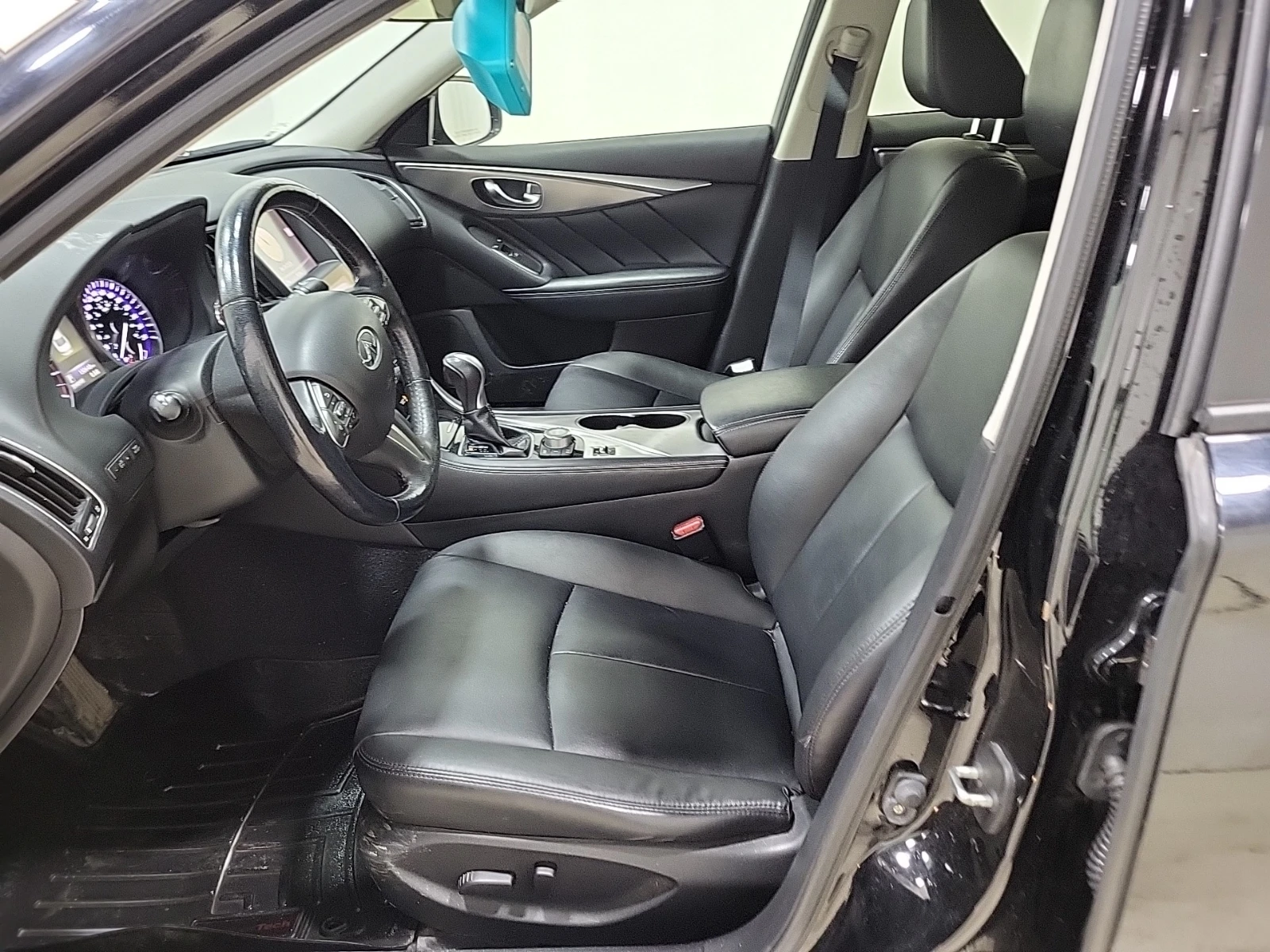 Infiniti Q50 * CARFAX* ОПЦИЯ ЗА ФИНАНСИРАНЕ*  - изображение 7