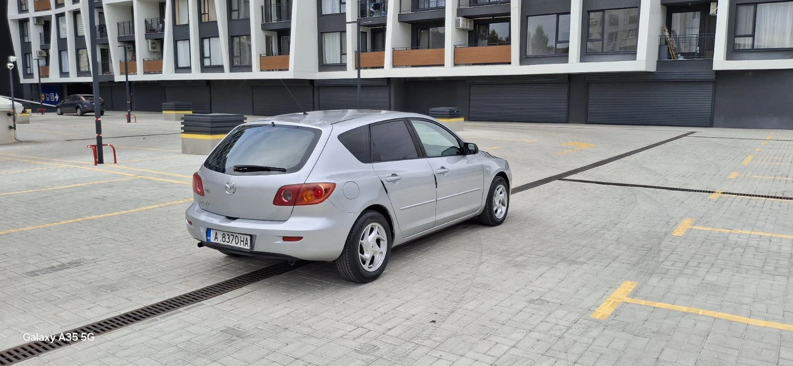 Mazda 3 1.6-Бензин Газ АВТОМАТ - изображение 4
