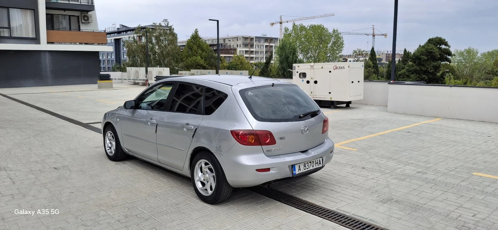 Mazda 3 1.6-Бензин Газ АВТОМАТ - изображение 3