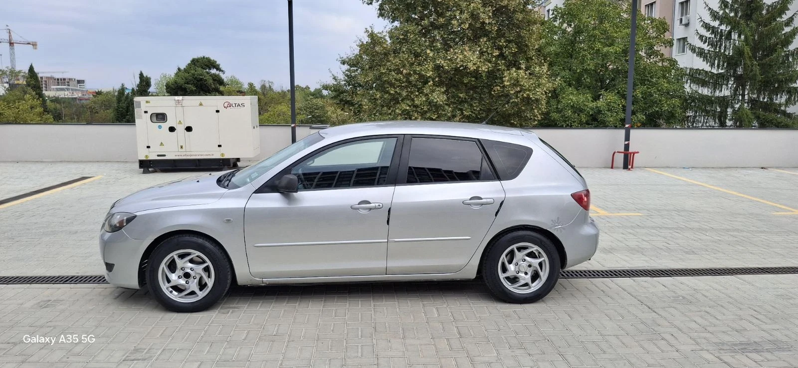 Mazda 3 1.6-Бензин Газ АВТОМАТ - изображение 2