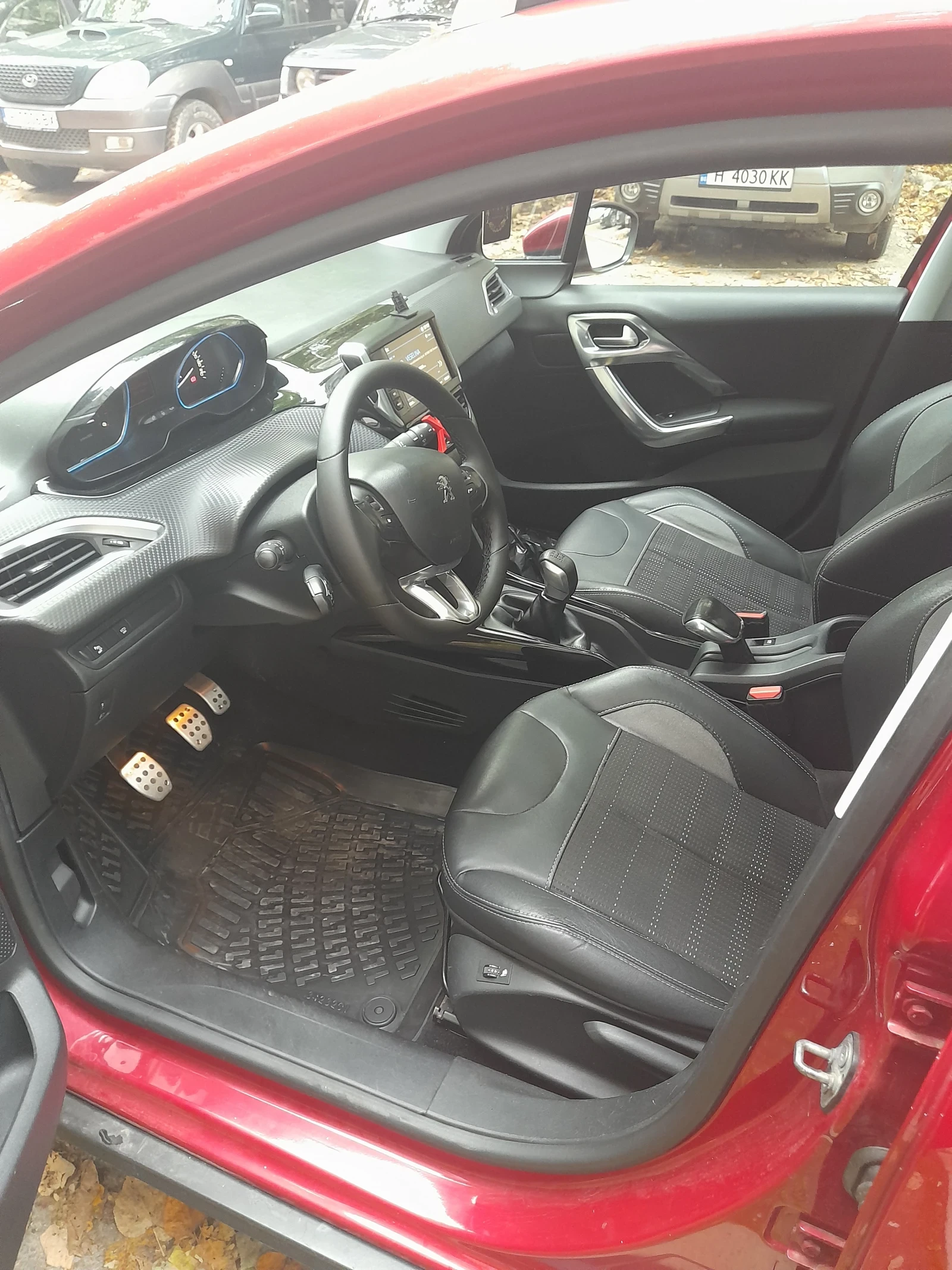 Peugeot 2008 CROSSOVER  - изображение 5