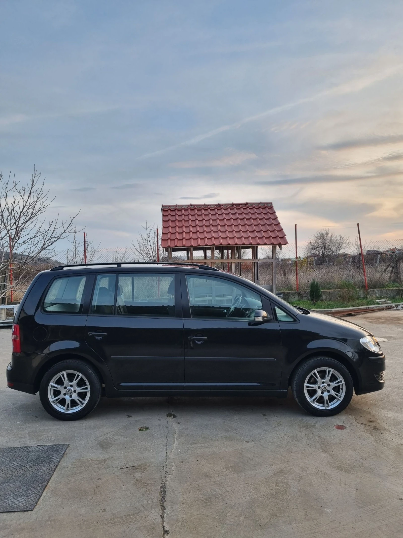 VW Touran 1.9tdi 105коня - изображение 4