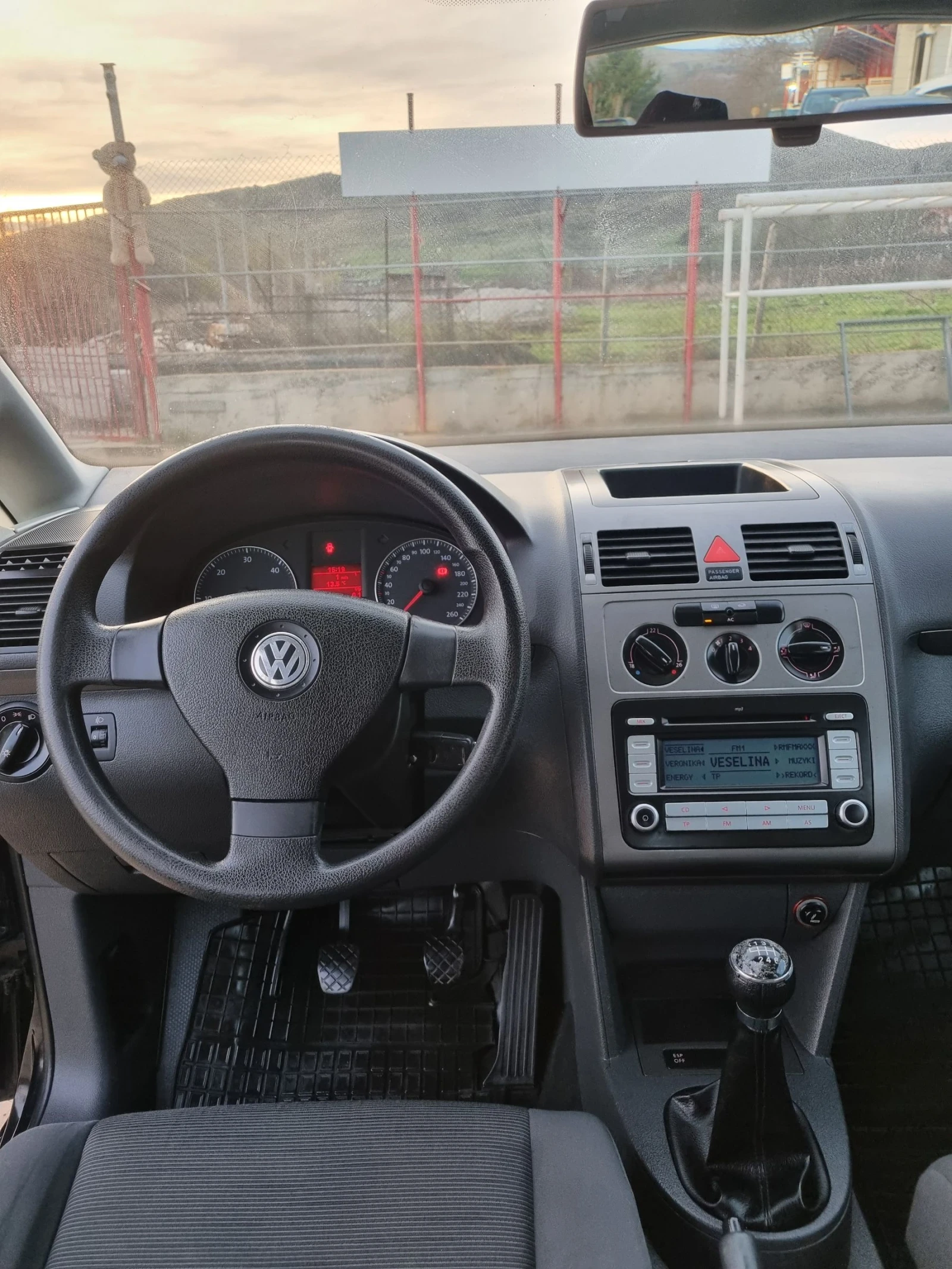VW Touran 1.9tdi 105 | Mobile.bg   13
