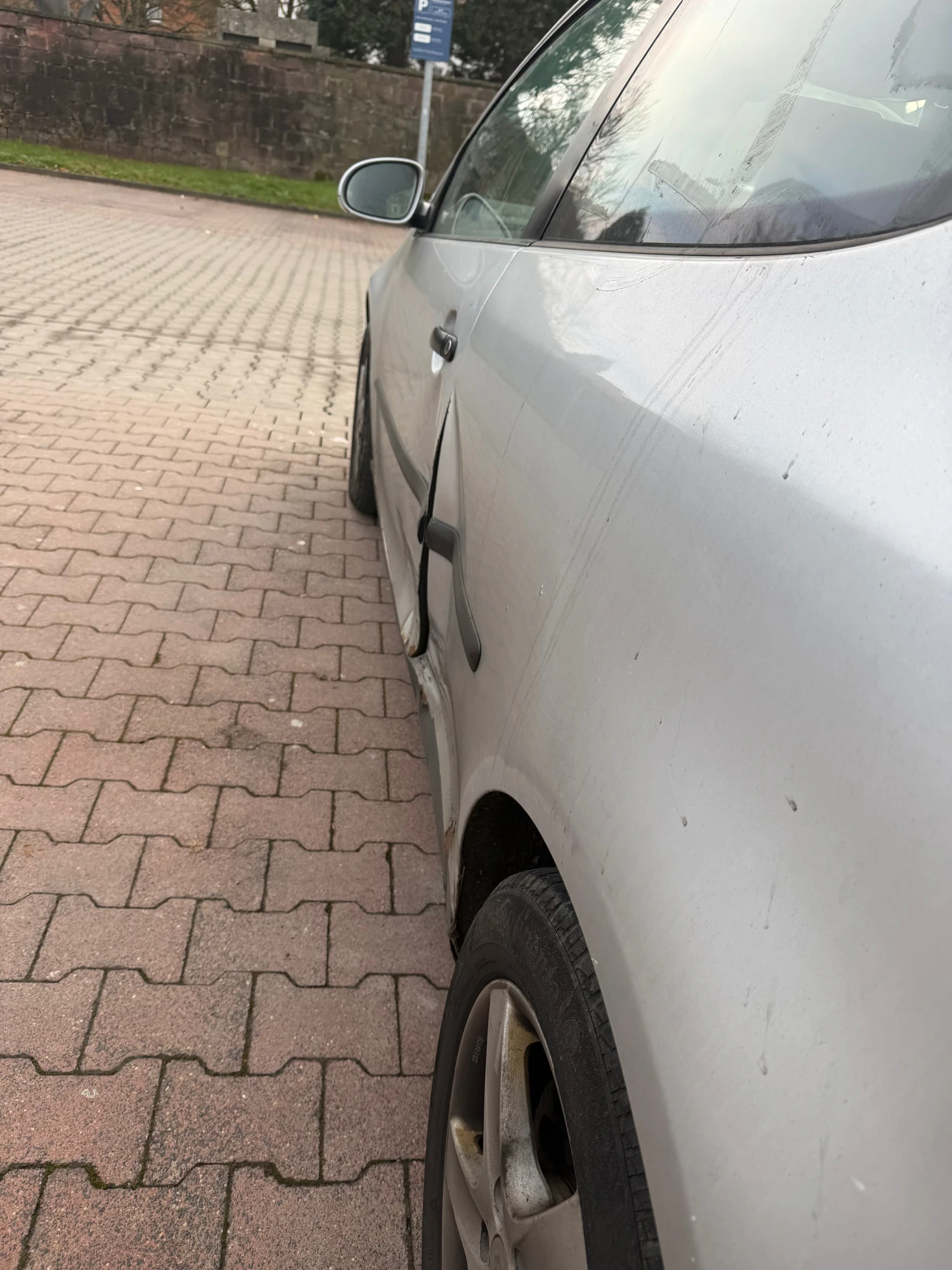 VW Golf 1.4 КЛИМА  - изображение 7