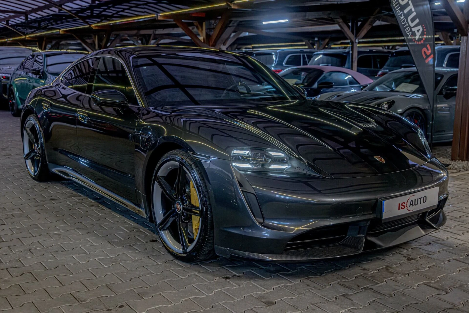 Porsche Taycan Turbo S/PDCC Sport/PCCB/PDLS+ /Carbon/PASM/ - изображение 2