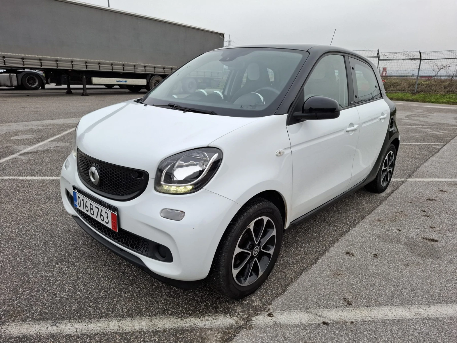 Smart Forfour 1.0* АВТОМАТИК* PANORAMA* 98240к.м.* EURO6 - изображение 4