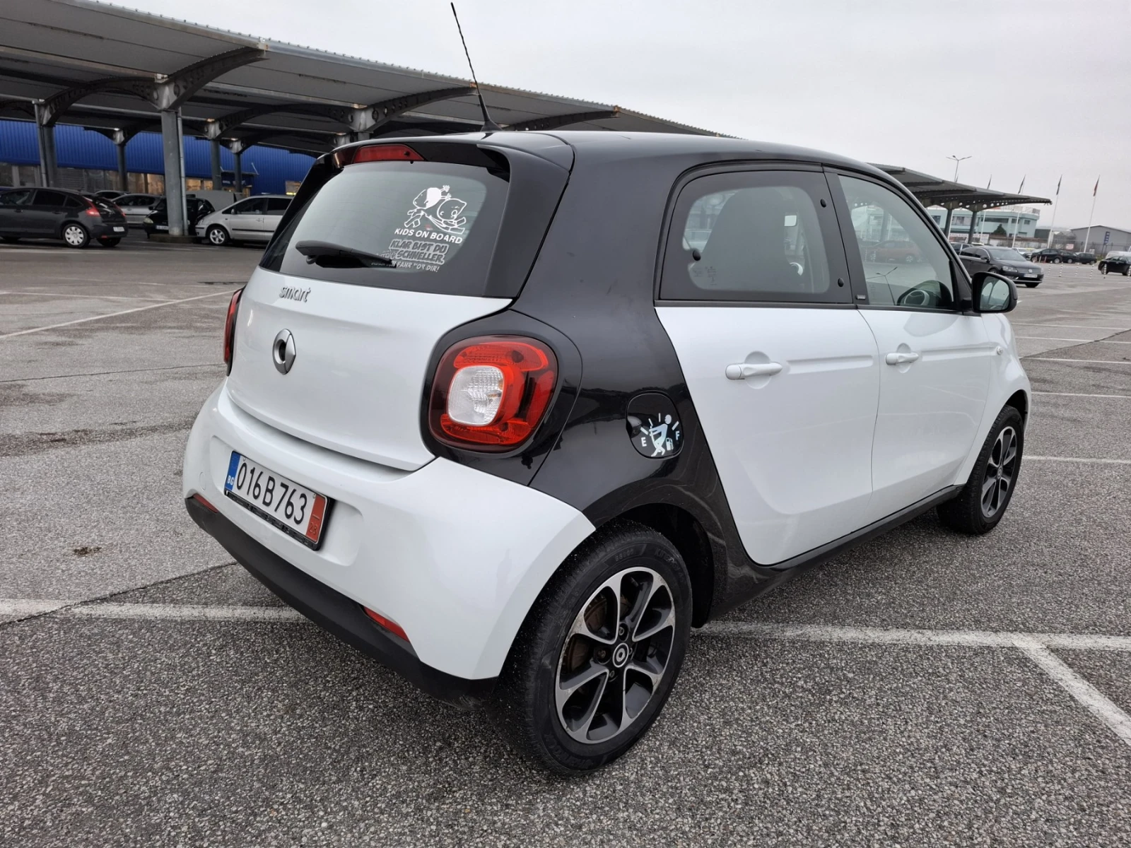 Smart Forfour 1.0* АВТОМАТИК* PANORAMA* 98240к.м.* EURO6 - изображение 3