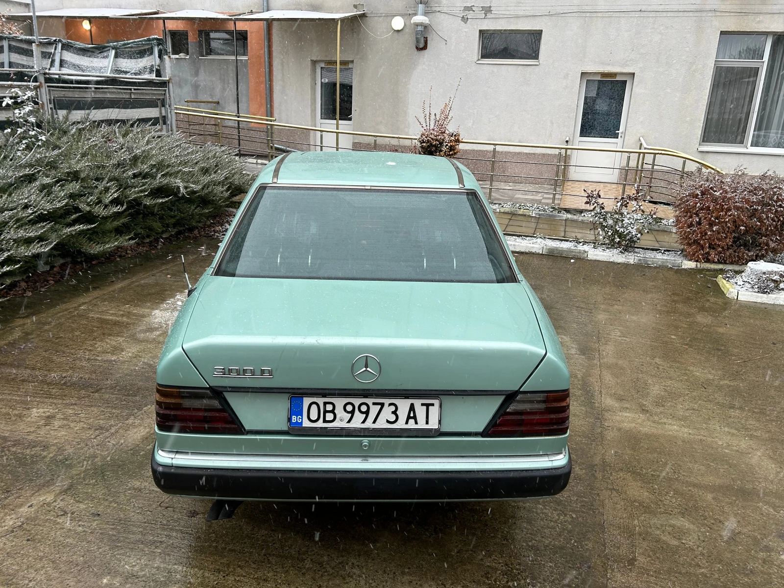Mercedes-Benz 124 300D - изображение 3