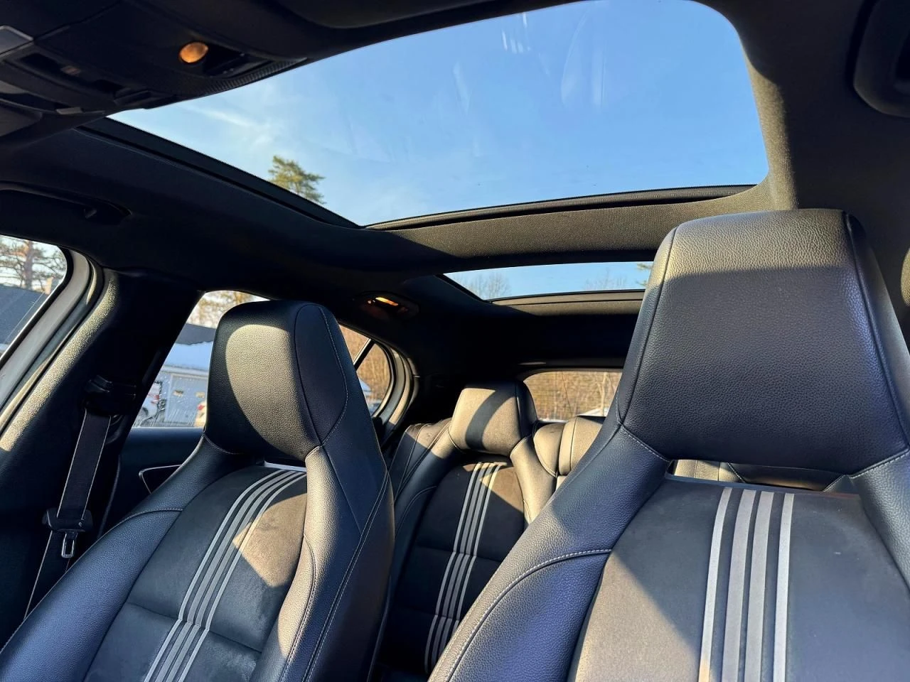 Mercedes-Benz CLA 250  - изображение 9