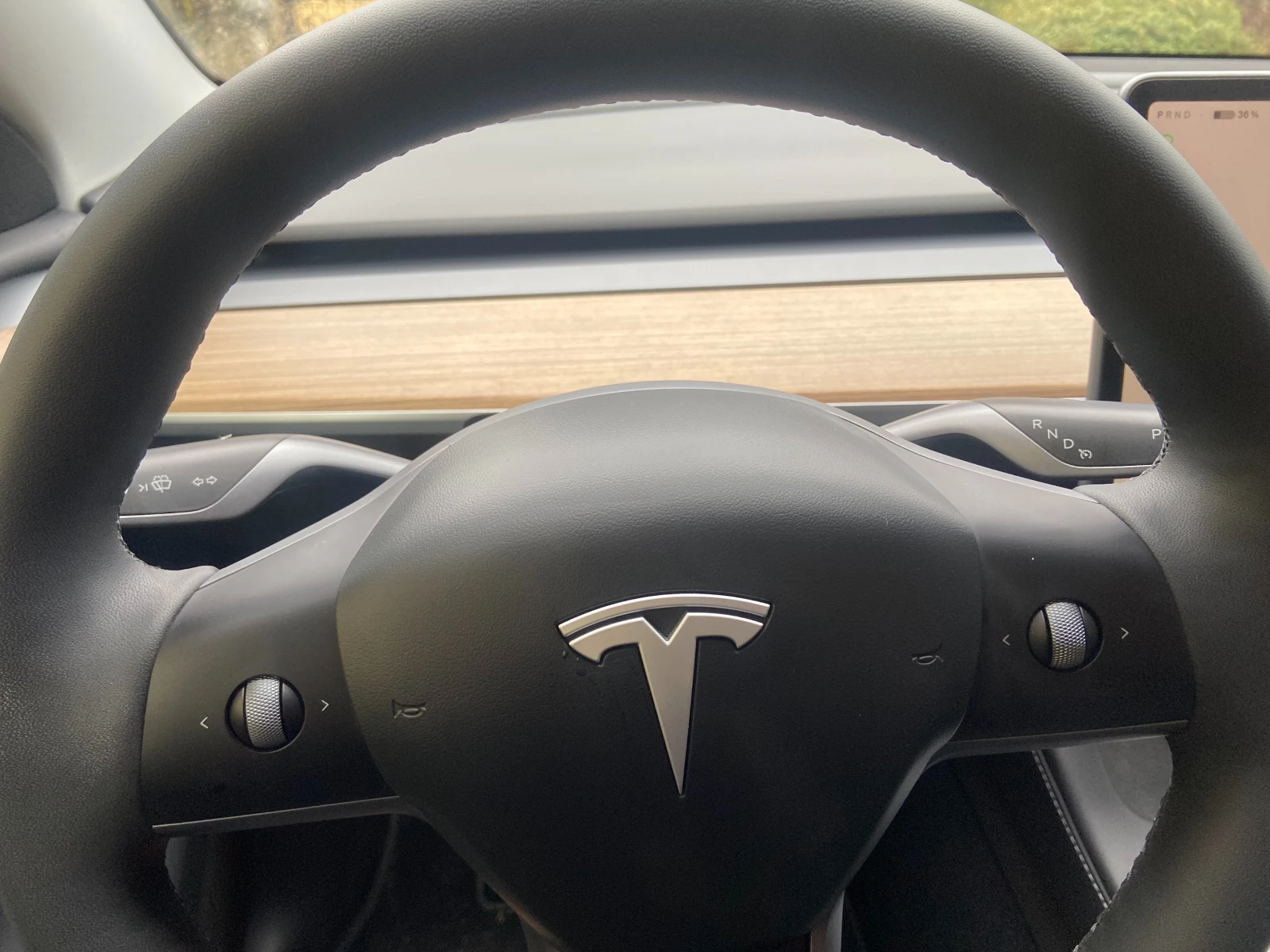 Tesla Model Y 7-местна Long Range Dual Motor, снимка 16 - Автомобили и джипове - 53718981