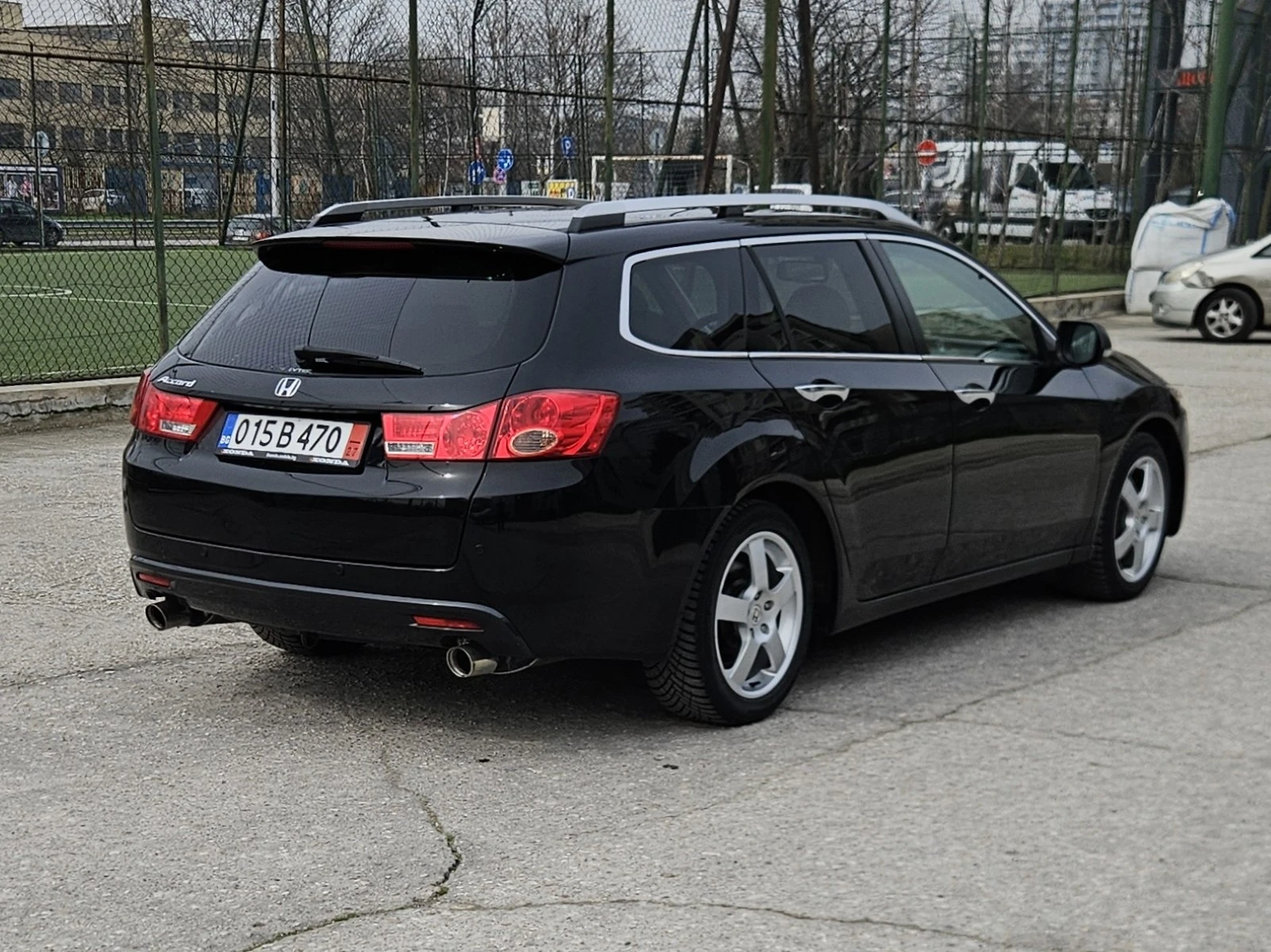 Honda Accord 2.4i-VTEC Distronic* Line Asist* Collision Assist, снимка 5 - Автомобили и джипове - 54066118