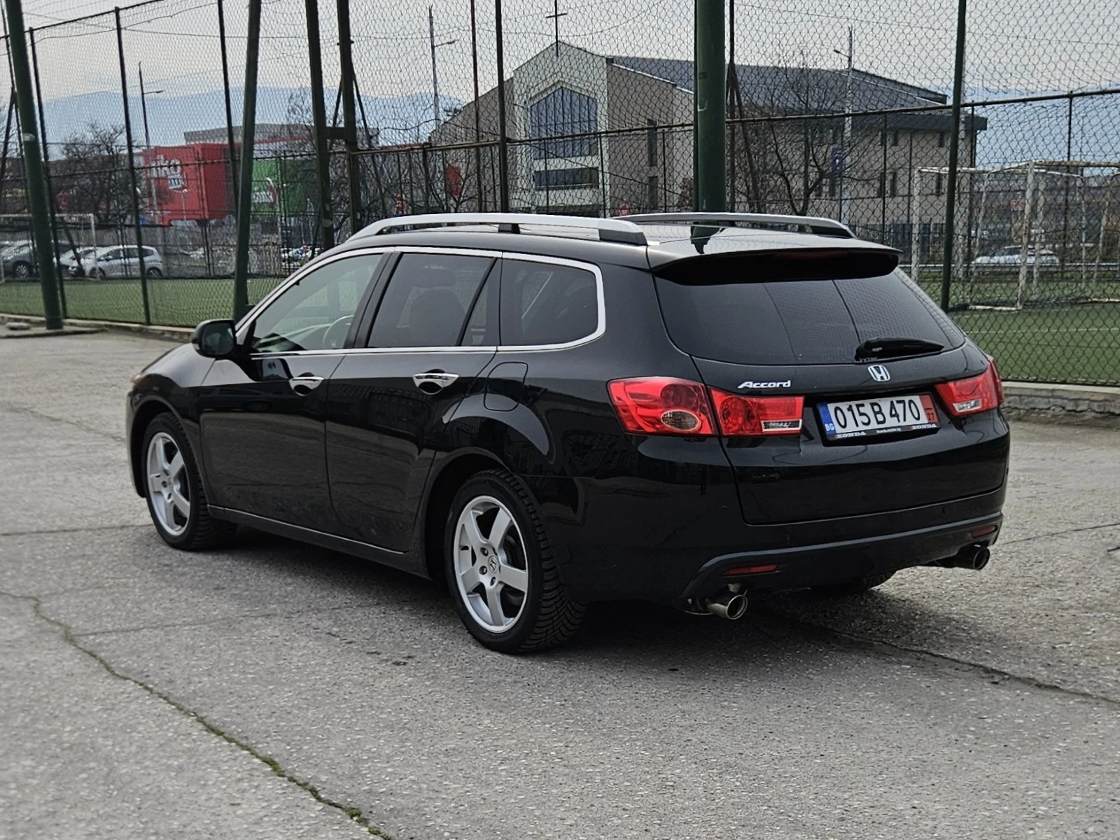 Honda Accord 2.4i-VTEC Distronic* Line Asist* Collision Assist, снимка 7 - Автомобили и джипове - 54066118