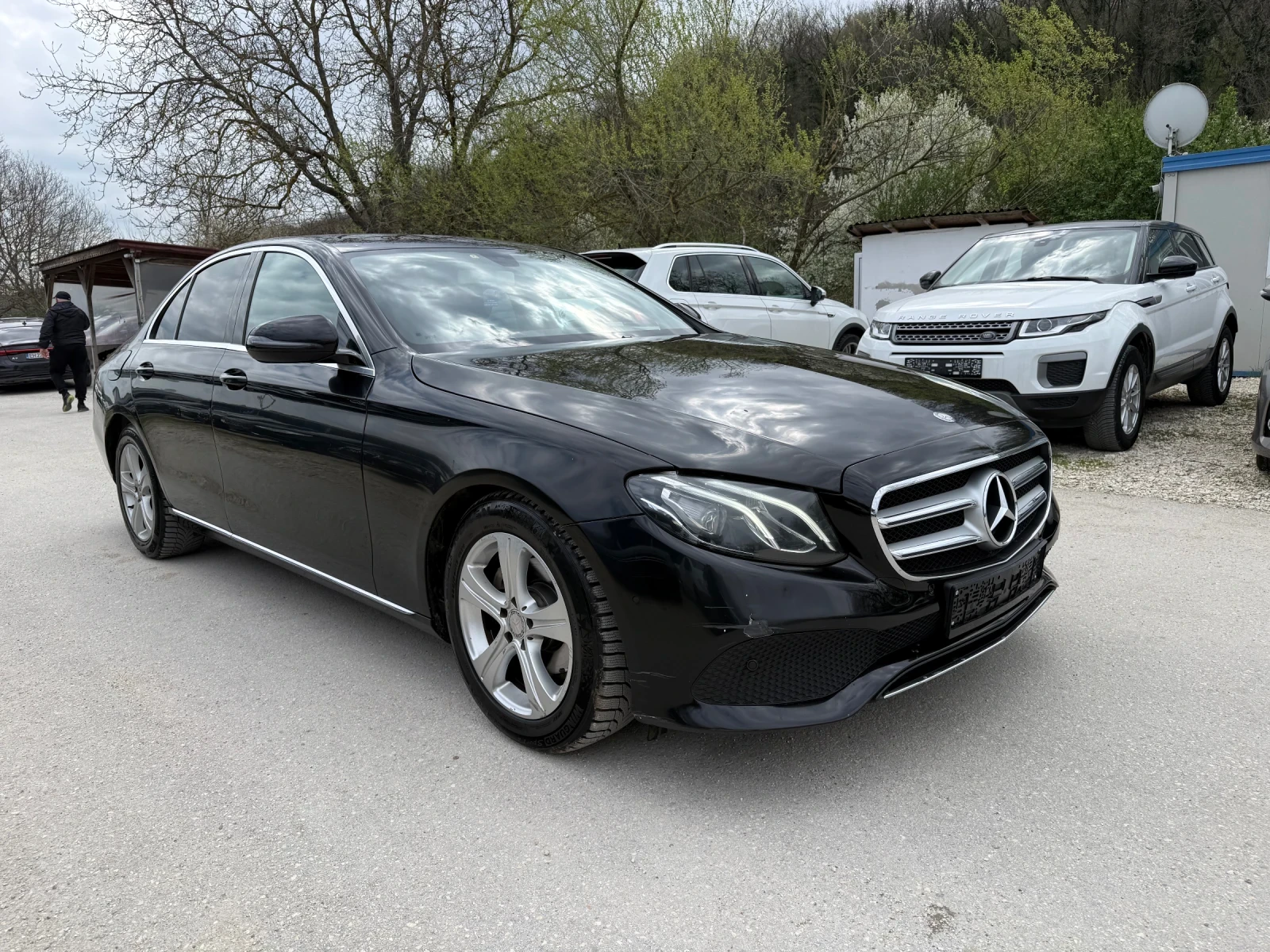 Mercedes-Benz E 200 150�.�. - 9G TRONIC - ��� ��������� | Mobile.bg � ����������� 2