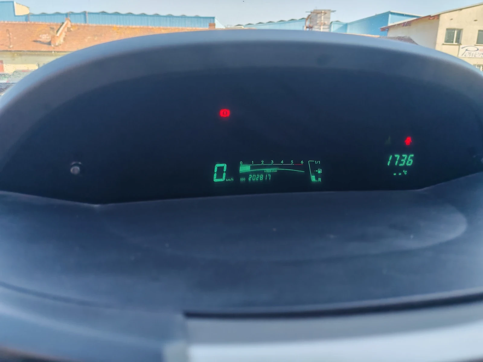 Toyota Yaris Facelift D4D, снимка 13 - Автомобили и джипове - 54429739