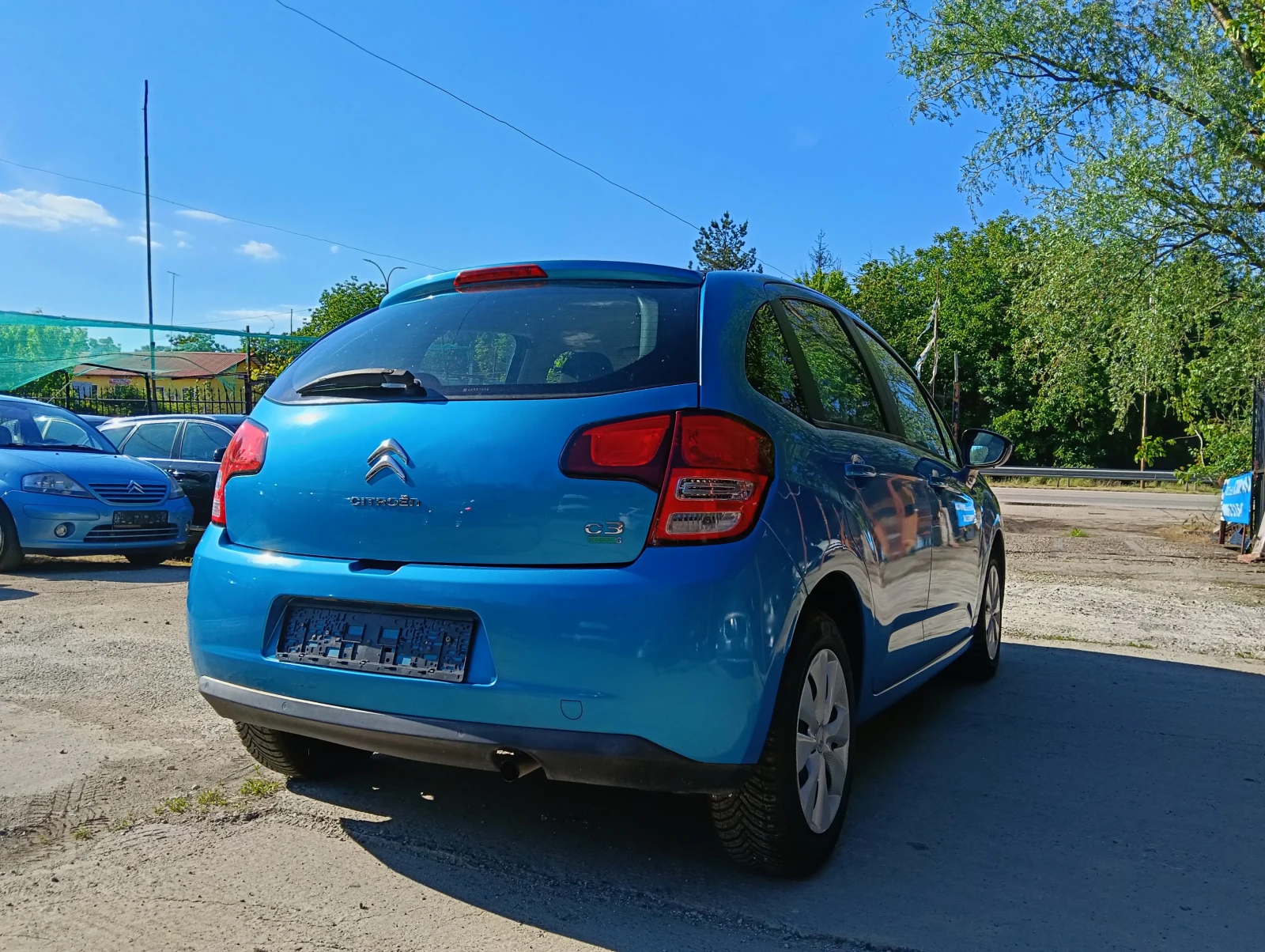 Citroen C3 1.4 i, снимка 2 - Автомобили и джипове - 54601126