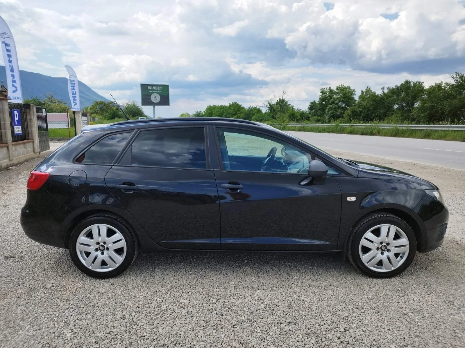 Seat Ibiza 1.6 TDI ЕВРО 5 УНИКАТ, снимка 5 - Автомобили и джипове - 54635006