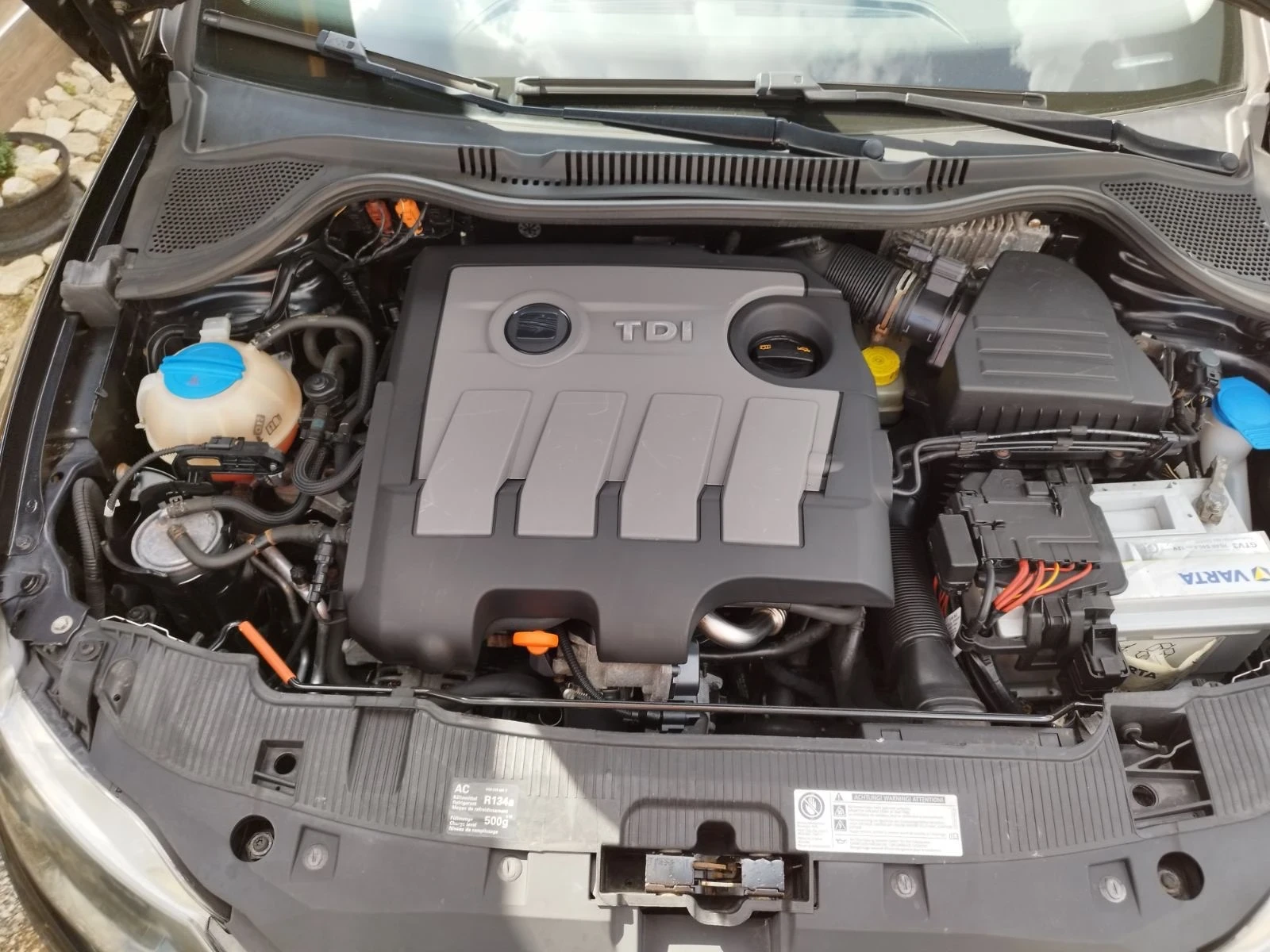 Seat Ibiza 1.6 TDI ЕВРО 5 УНИКАТ, снимка 15 - Автомобили и джипове - 54635006